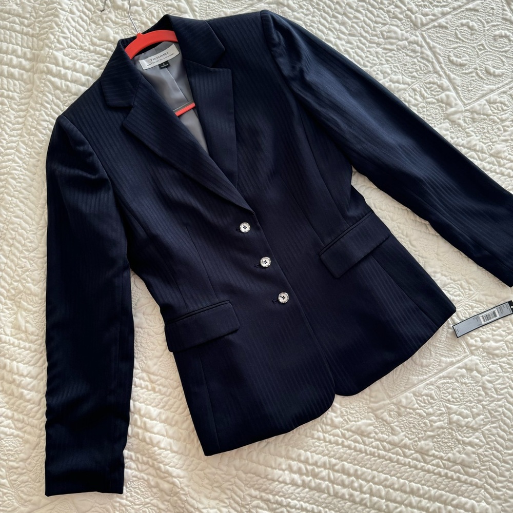 NWT Tahari Arthur S Levine Button Down Blazer Navy Blue